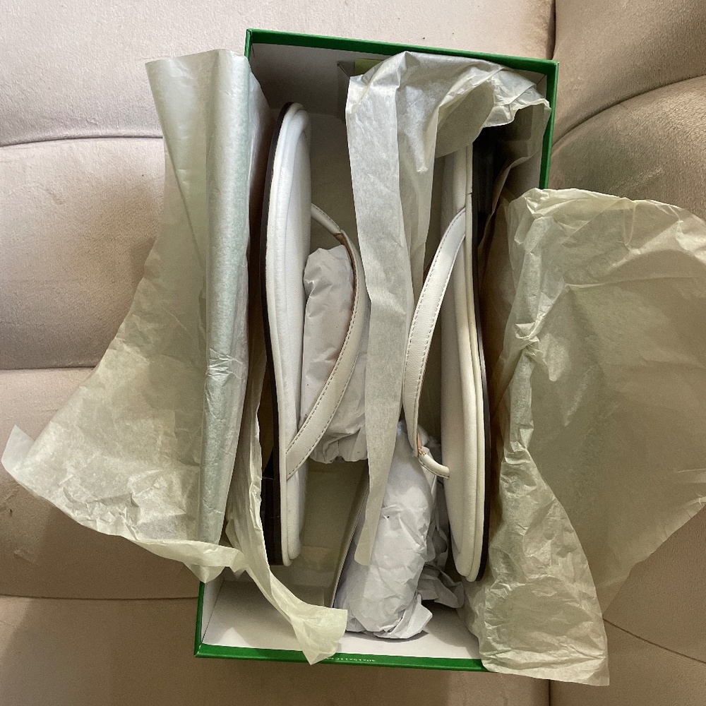 J crew Leather white thong Menorca sandal size 8.5